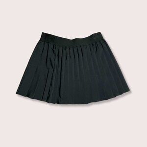 Rue 21 Women's Black Pleated Skirt